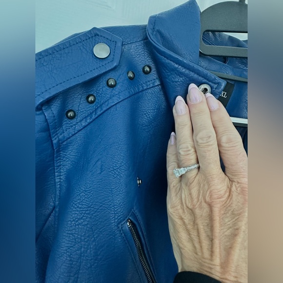 S P Y M Women’s Faux Leather Jacket, Double Zip Up, Moto Biker, Rivets- XL- Navy - Picture 12 of 14